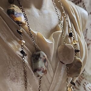 Vintage Pier 1 Natural Stone Necklace